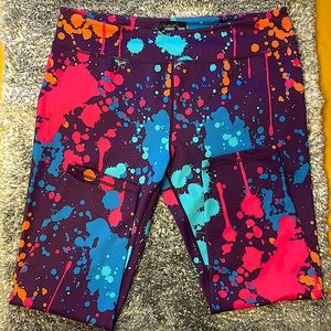 Constantly Varied Gear, purple paint splatter capri leggings, size 2xl